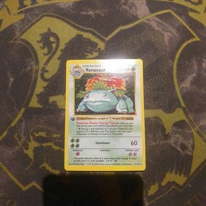 Venusaur 1.ª Edición Base Set Shadowless MrProxyCardsUK Impresiones oficiales Envíos a todo el mundo