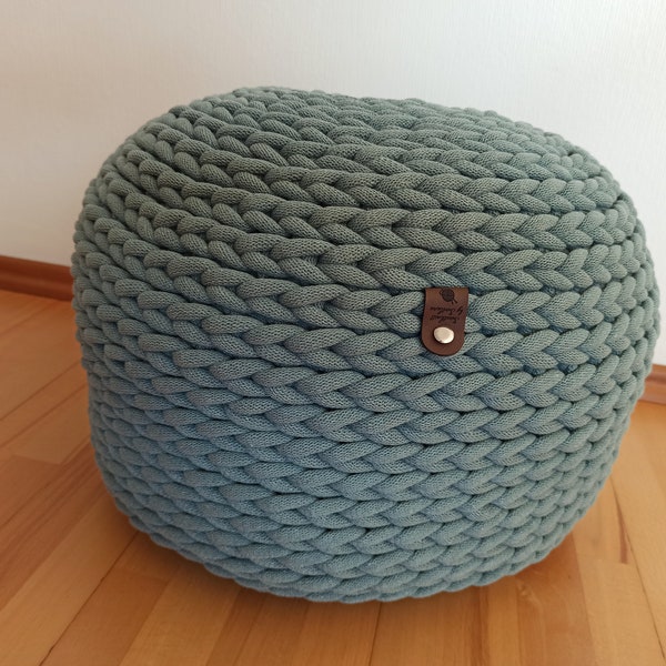 Bodenkissen Sitzkissen POUF gehäkelt Baumwollschnur Baumwolle Grobstricklook Fußablage Sitzplatz Beistelltischchen Handmade Bobbiny