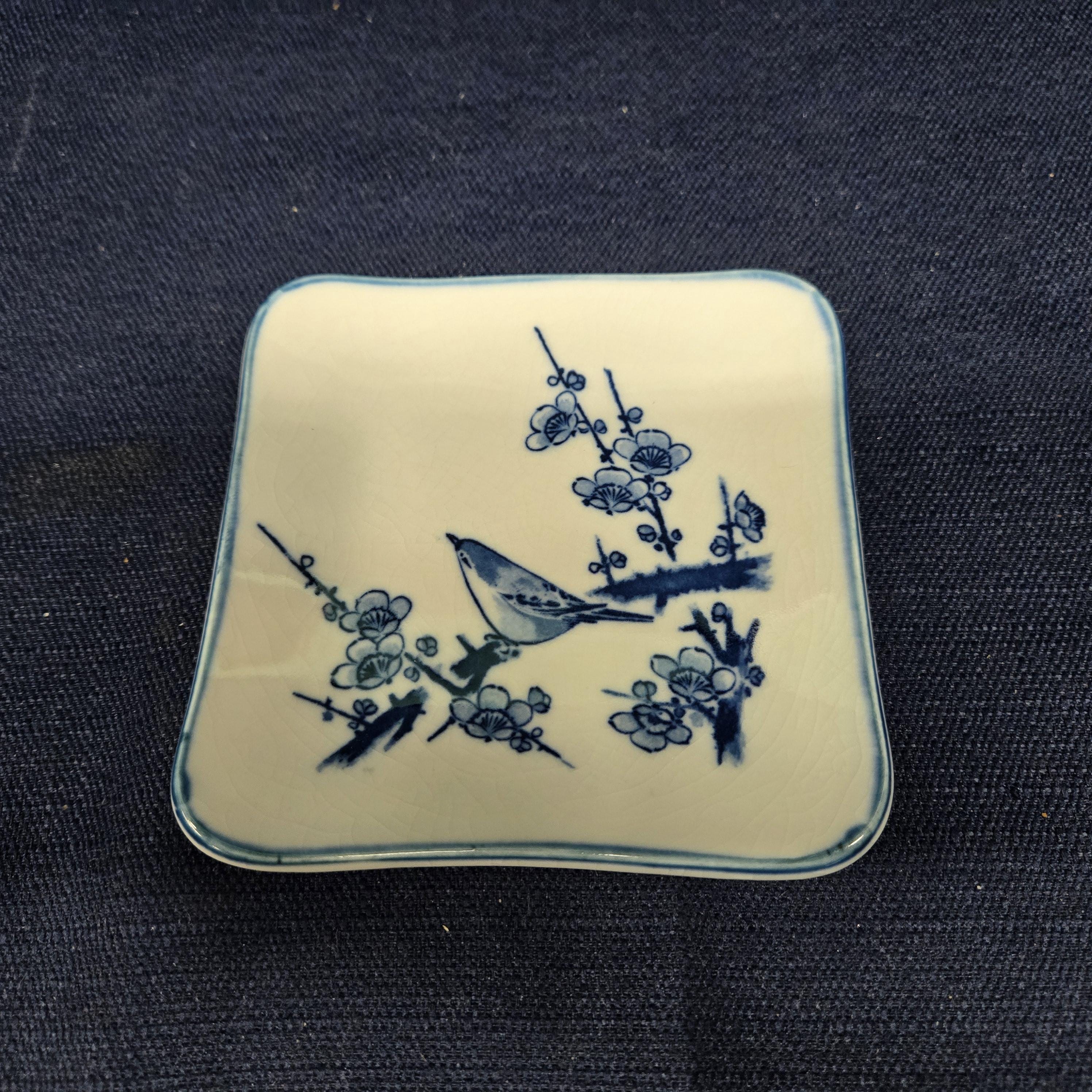 ヴィンテージの青と白の鳥の皿：陶器製8枚セット - Etsy 日本