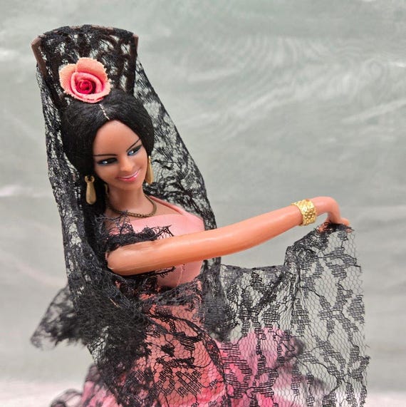 Vintage Flamenco Dancer Doll: Lacey Pink & Black Dress, Collectible Spanish  Figurine