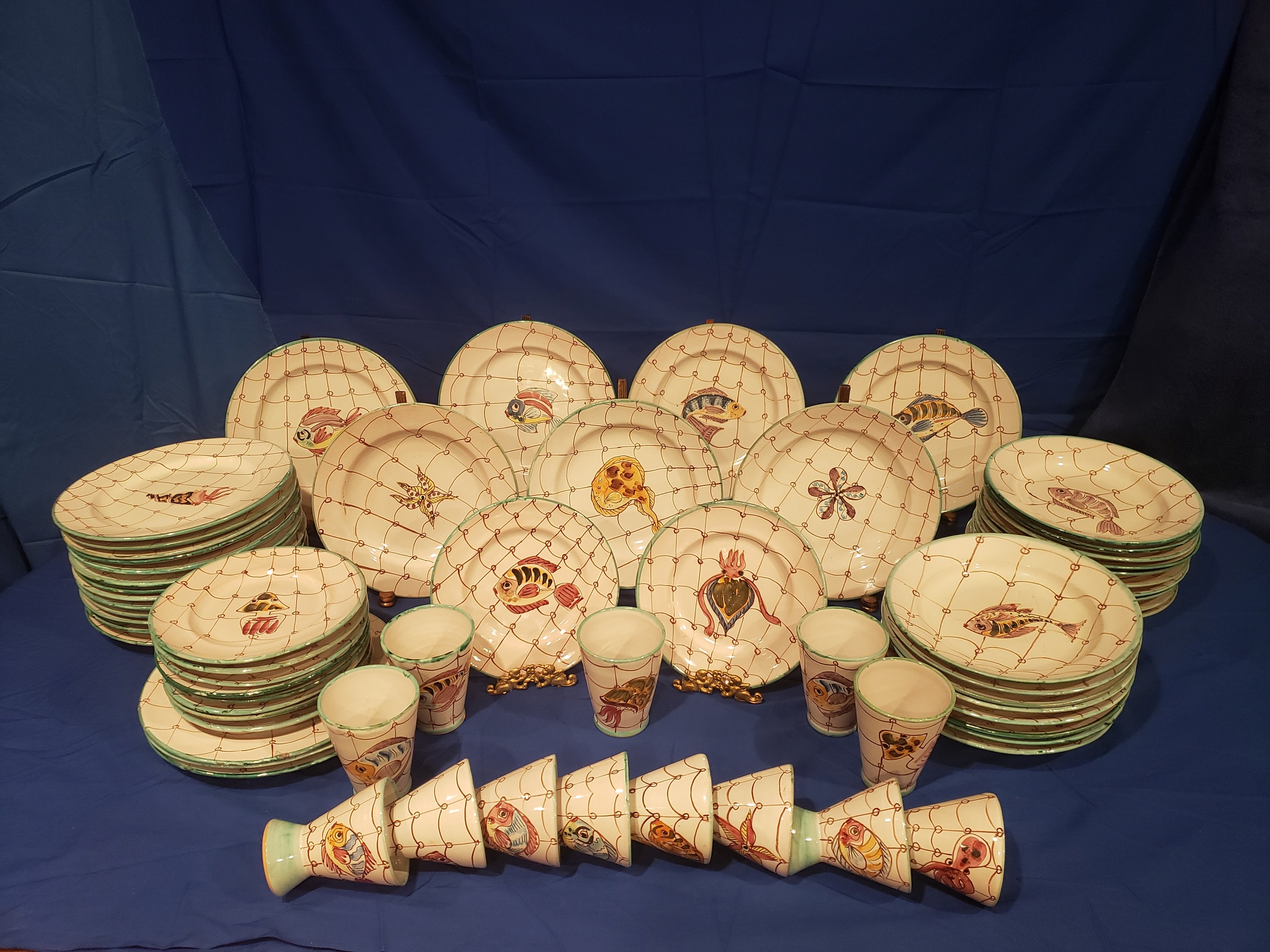 イタリア製 V Pinto Vietri　美しい花柄の陶器双耳壺 イタリア製 V Pinto Vietri 美しい花柄の陶器双耳壺 （P-175 古