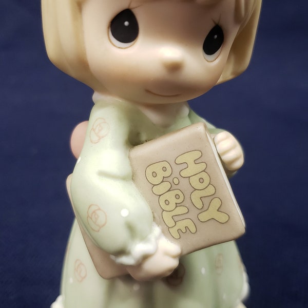 Good Advice Has No Price – Enesco Precious Moments – 1999 Collectible Figurine – Home Décor and Figurines – Little Girl Holding Bible