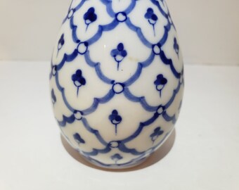 タイの陶器製花瓶：白とコバルトブルーの花柄デザイン - Etsy 日本