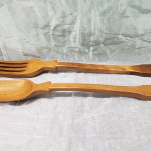 Wooden Kitchen Wall Art Spoon and Fork – Solid Wood Giant Spoon and Giant Fork for Kitchen Décor – Vintage Wall Art Kitchen Decor