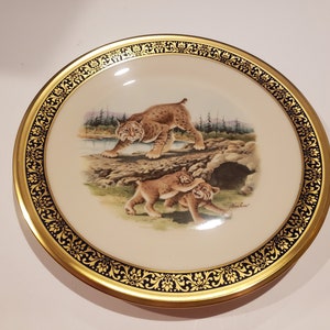 Lenox Collectible Plate - Woodland Wildlife Bobcats Plate - Gold Perimeter 24K - Edward Marshall Boehm - Cobalt Blue Collector&#39;s Plate