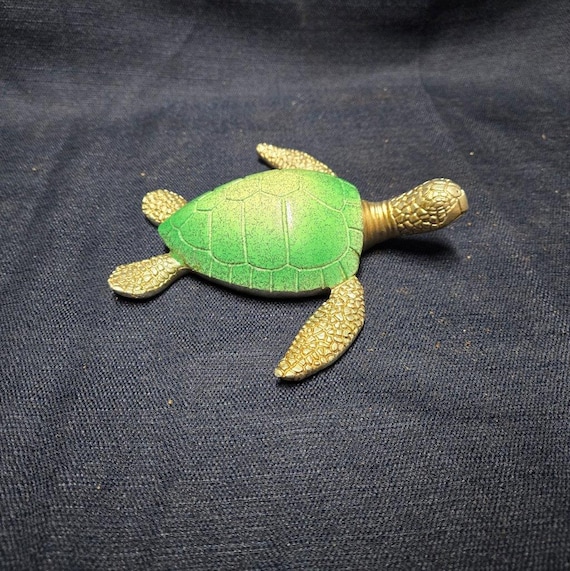 陶器製 ウミガメ 置物 ヴィンテージの緑と銀のウミガメの置物：コレクター向け装飾品 - Etsy 日本