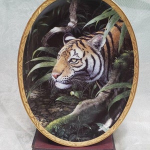 Treetop Vantage – Out of the Shadows - Tiger – Bradford Exchange Display Plate – Guardians of the Wild – Plate Two – Number 190A - 1995