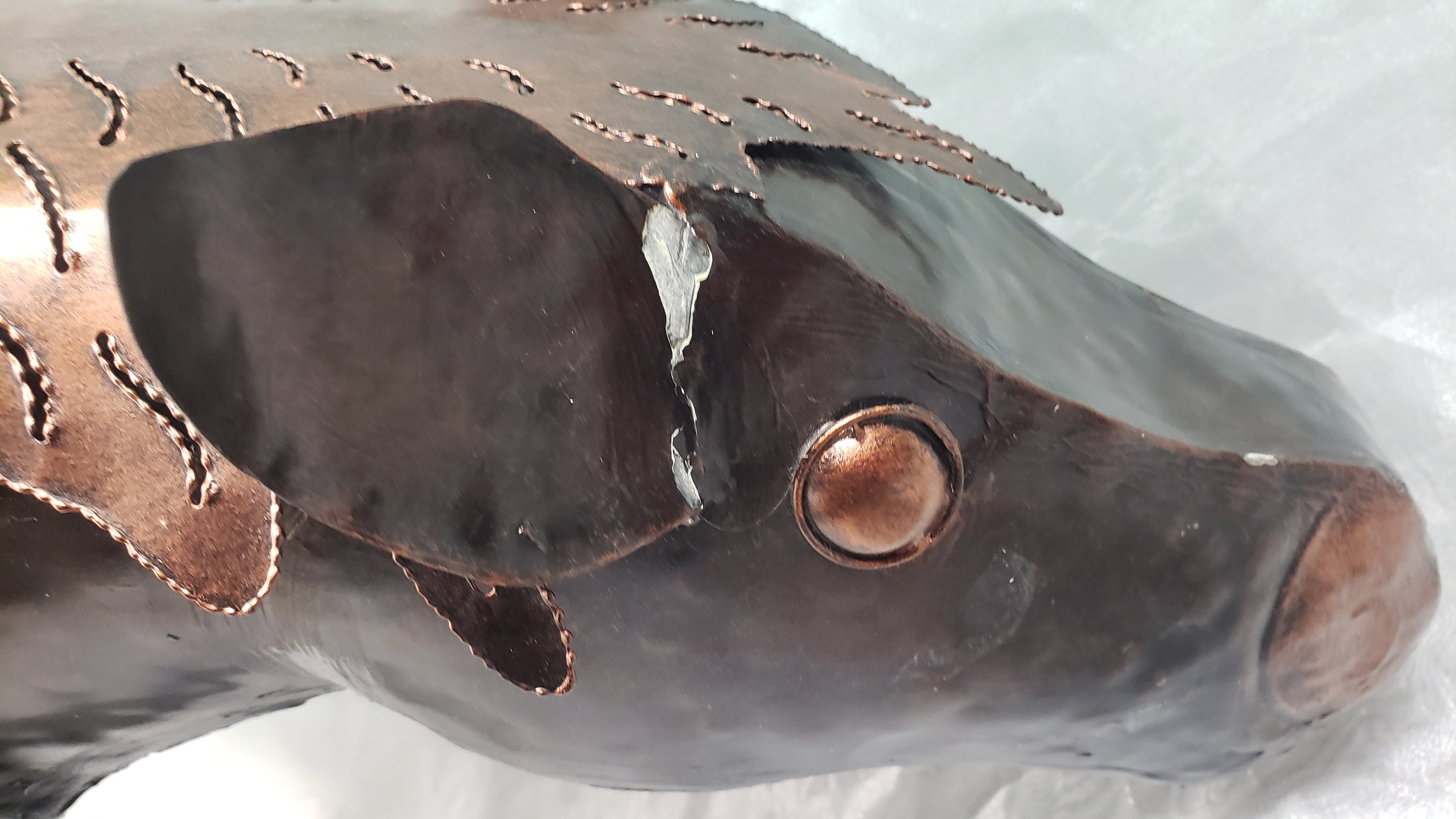 金属　馬　像　　(m 131010_397143596056391359219_9