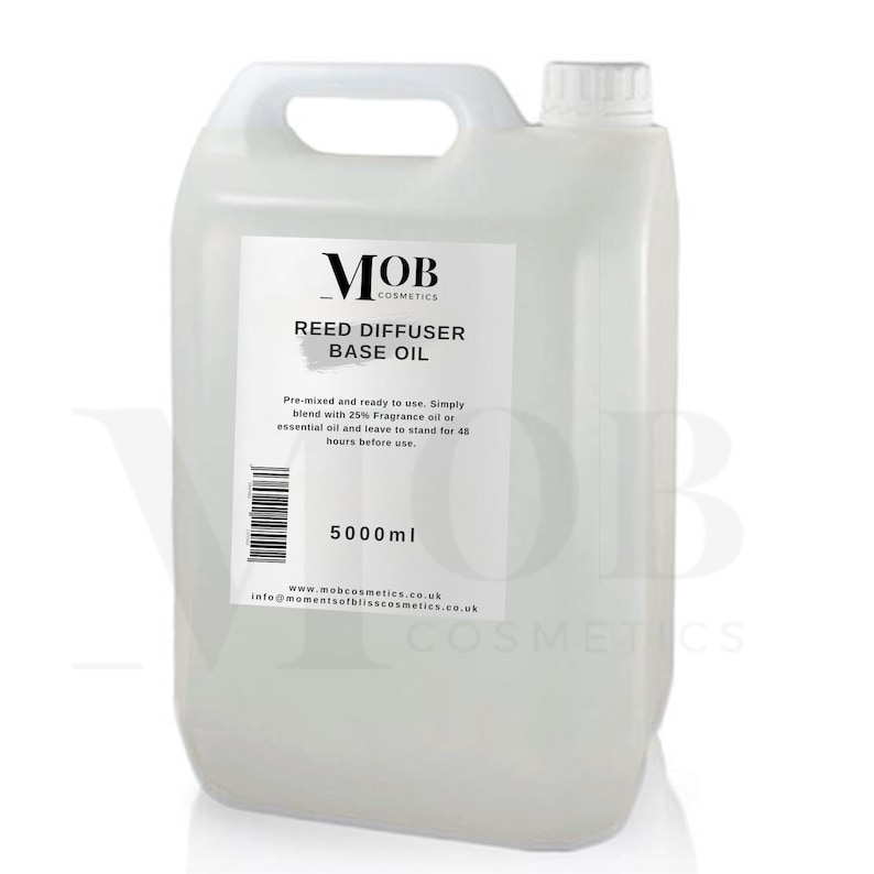 May include: A white plastic jug with a black label that says "MOB Cosmetics Reed Diffuser Base Oil". The label also includes instructions for use and the text "5000ml".