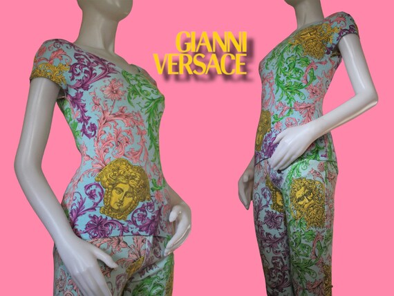 Vintage Versace Pastel Baroque Zeus Medusa Printe… - image 2