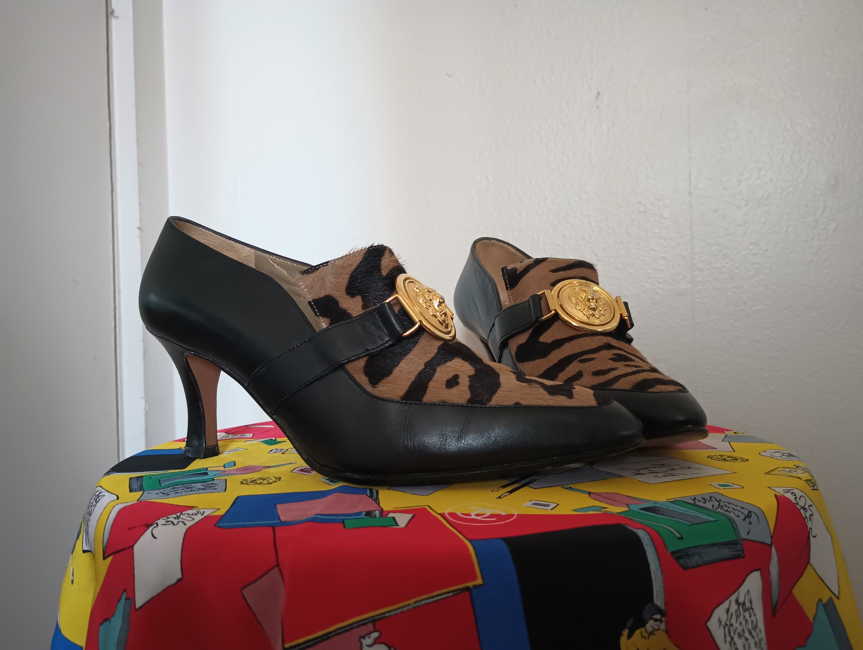 Vintage Versus Versace '90s Pony Hair Lion Head Leather Loafer