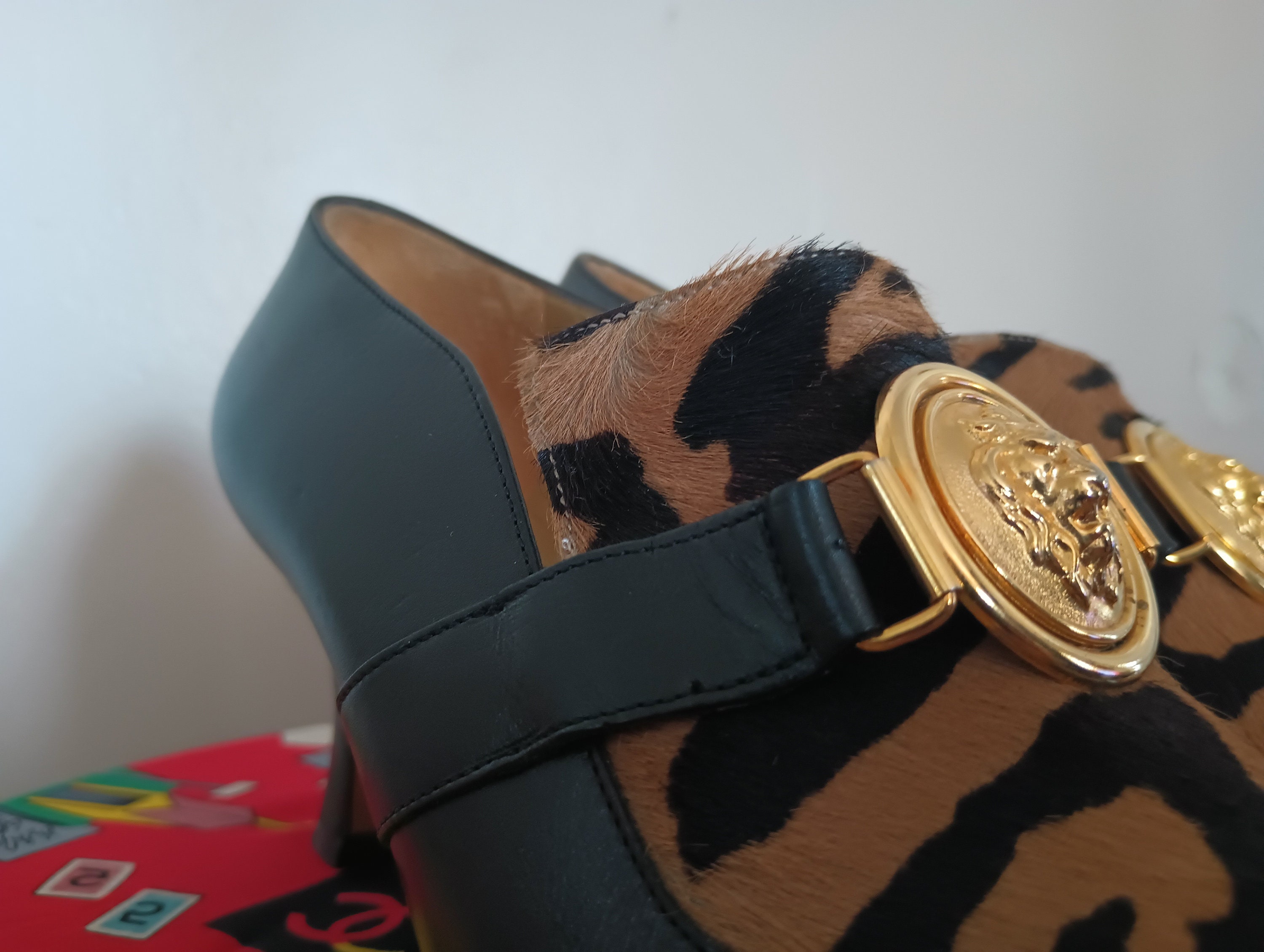Vintage Versus Versace '90s Pony Hair Lion Head Leather Loafer