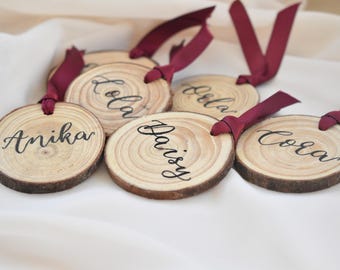 Personalised Wedding Favour, Burgundy Wedding Place Name, Rustic Wedding Decor, Handwritten Place Setting, Wedding Place Card, Table Setting