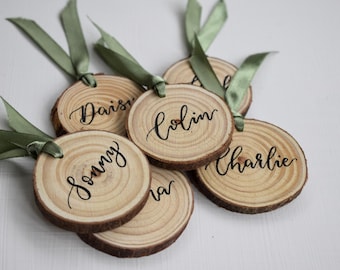 Personalised Wedding Favour, Sage Green Place Name, Rustic Wedding Decor, Handwritten Place Setting, Wedding Place Card, Table Setting