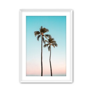 Sunset Palm Tree Print: Tropical Coastal Photography