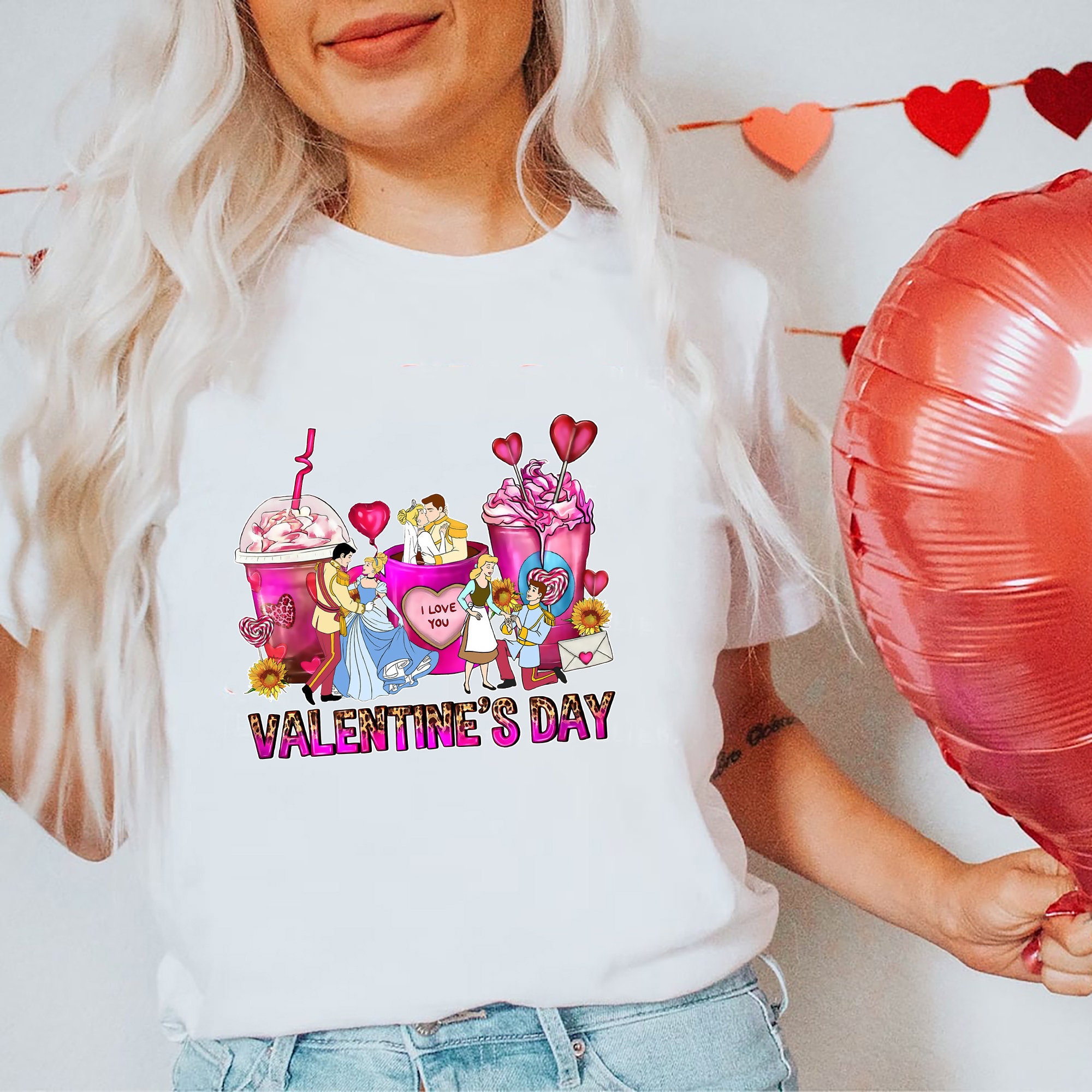 Discover Disney Valentine Kaffee Latte T-Shirt