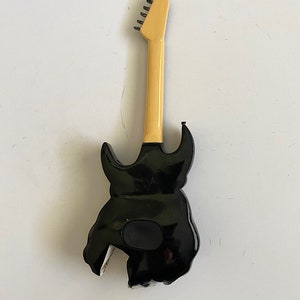 Screaming Skull Electric Guitar Coin Bank Piggy Bank w/Stand image 4