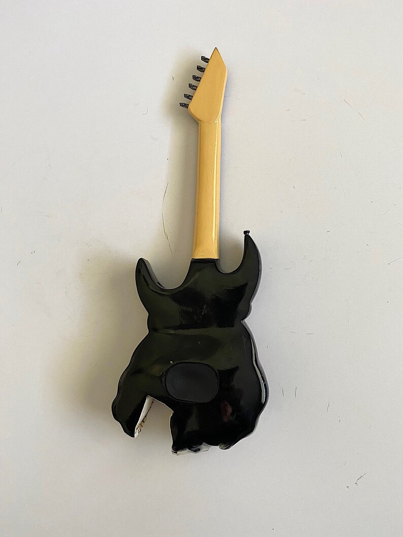 Screaming Skull Electric Guitar Coin Bank Piggy Bank w/Stand image 4