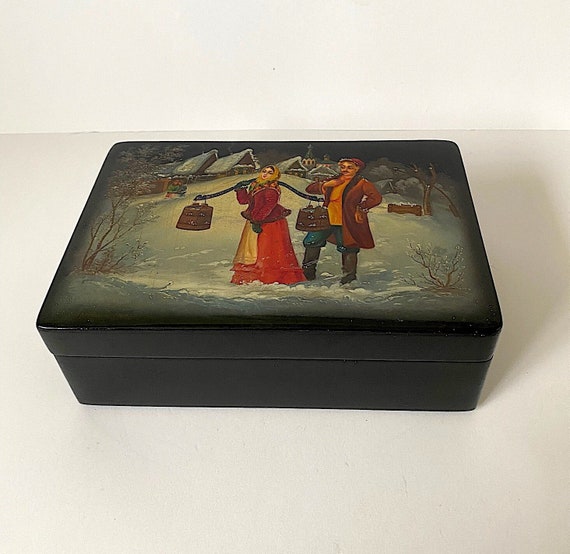 Lacquerware Keepsake Box With Provenance Made in … - image 2