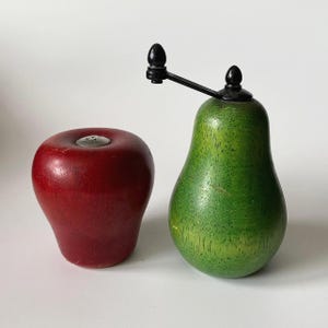 Wooden APPLE and PEAR SHAKER and Pepper Mill Set Vintage