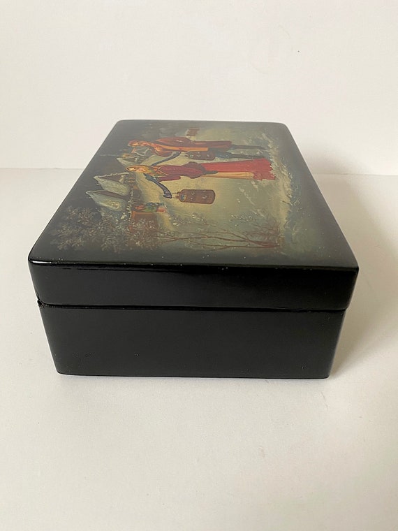 Lacquerware Keepsake Box With Provenance Made in … - image 10