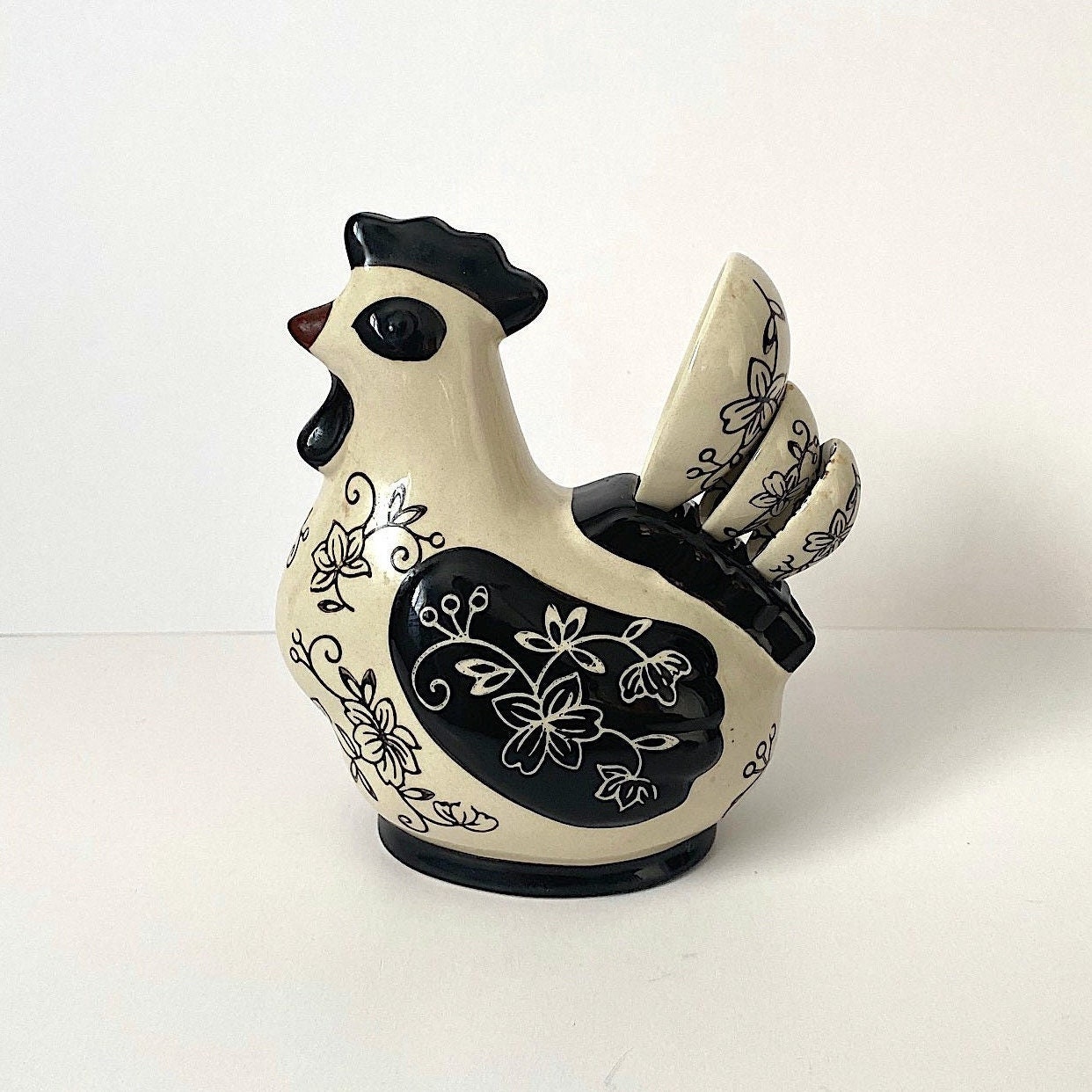 Vintage Ceramic Chicken Measuring Spoon Holder Complete Set 