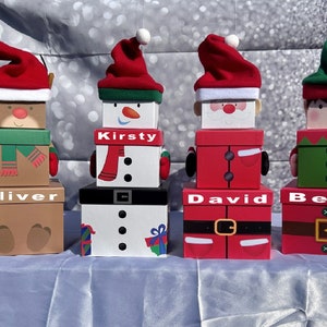 Weihnachten personalisierte individuelle Stapeln Geschenkboxen | Rentier Nikolaus Elfe Schneemann | Neuheit Geschenkverpackung | Heiligabend Box Wichtel