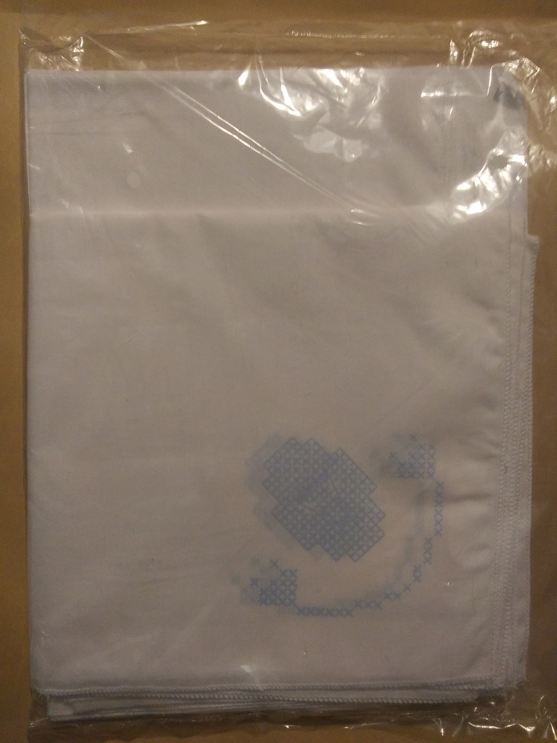 Herrschners Stamped Cross Stitch Table Runner and Napkins - Etsy