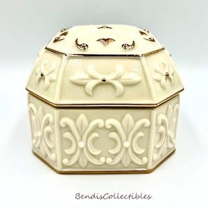 Vintage Lenox Octagon shaped trinket/ Jewelry Music box. @BendisCollectibles