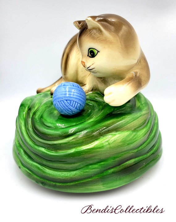 Vintage Dept 56 Kitten Music Box: Cat With Blue Yarn Ball