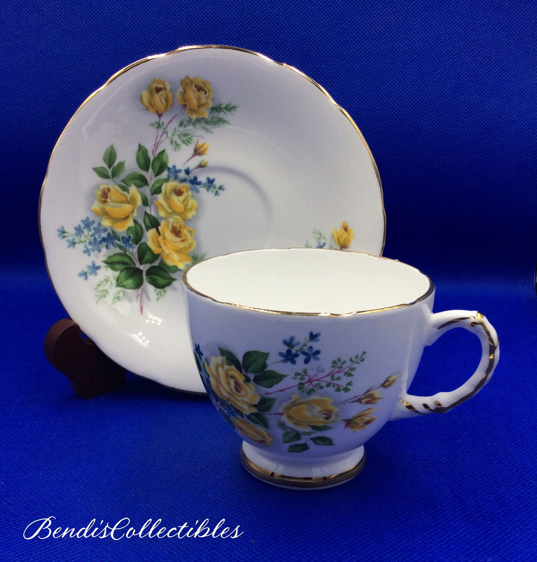 Vintage Delphine Yellow Roses Teacup and Saucer, England