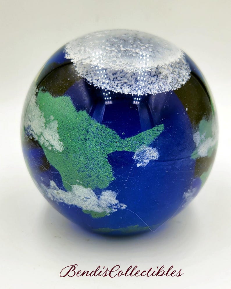 Planet Paperweights Vintage Dynasty Gallery Art Glass Earth Paperweight: Hand Blown Globe ...