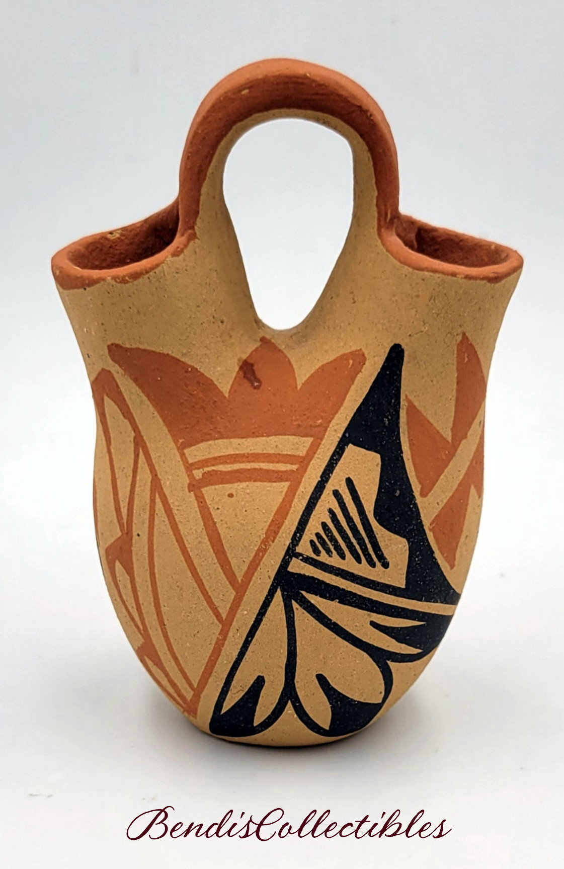 Pioneer Pottery ハードカバー 洋書　【jf3】 Vintage Native American Wedding Vase. Jemez Pueblo Pottery Signed