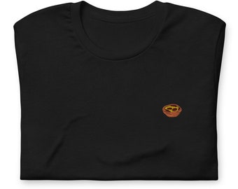 Camiseta bordada con tarta de huevo / Postre de Hong Kong, algodón orgánico
