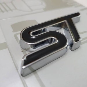 Black ST Grille Badge Emblem for Ford focus ST Fiesta ST image 1