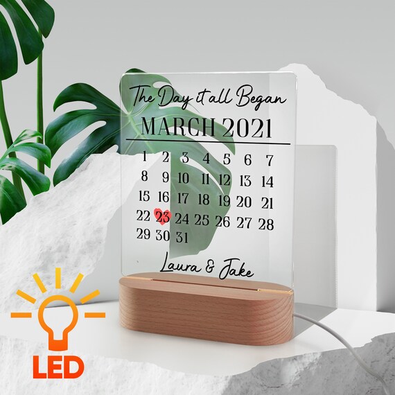 Light up Calendar Engagement Wedding Anniversary Gift for Wife Girlfriend  Boyfriend Husband - Etsy