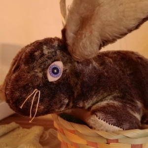 Vintage 1970s Knickerbocker Gray Plush Easter Bunny, Collectible Toy