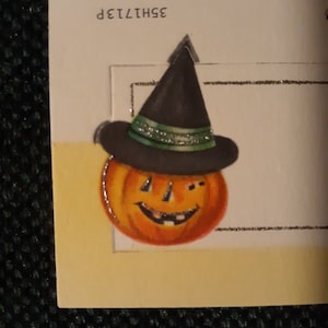 MINT Vintage Halloween Place Card, Jack O&#39; Lantern in Hat Stand Up with Embossed Silver Decoration, Gibson, Unused, LOOK!