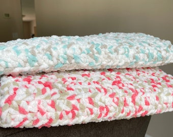 Crochet Baby Blanket (2 colors)