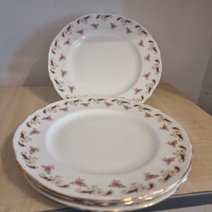 Crown Staffordshire &quot;Wentworth&quot; Bone China Dinner Plates – Set of 4, Pink Rose & Gold Trim, England, 10.5&quot;