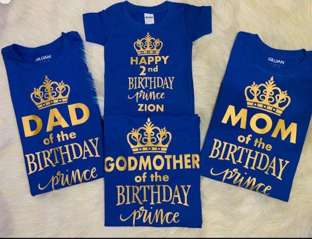 cumpleaños de niño de 4 años príncipe princesa corona Camiseta niño