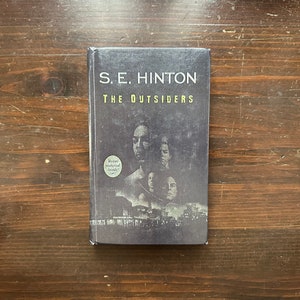 The Outsiders by S.E. Hinton Vintage Speak Penguin Putnam Ex-library ...