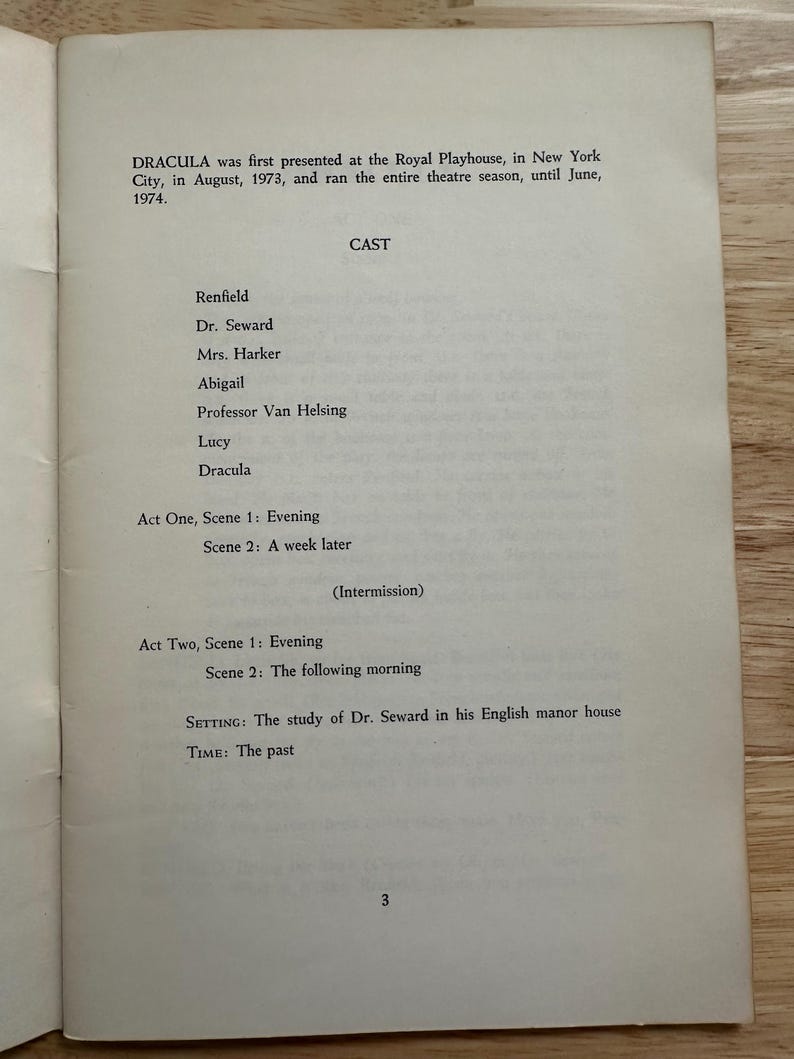Dracula Dramatic Version Stage Script Dramatic Version Freely Adapted by Crane Johnson From the Novel by Bram Stoker 1976 zdjęcie 4