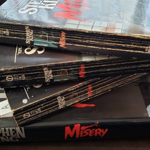 Misery by Stephen King Hardcover/First Edition Paperback/Double Cover Vintage 1988/1990 Pick Your Book image 10