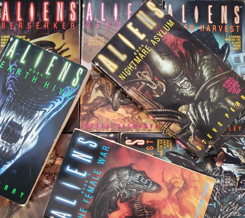 Aliens Novels Based on the Original Dark Horse Comics Female War ...