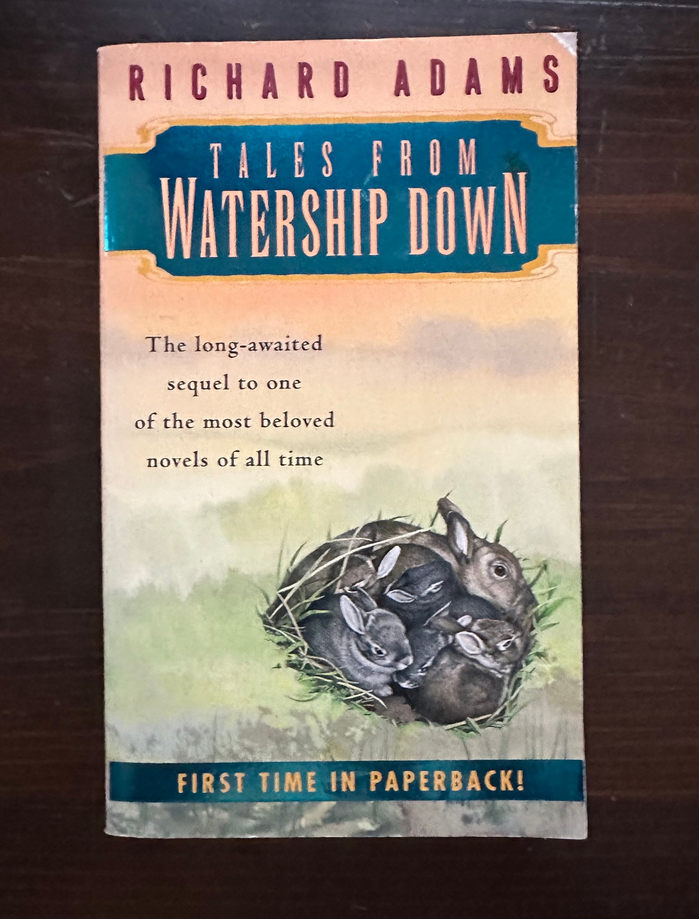 【レア洋書】 WATERSHIP DOWN 布張りハードカバー Amazon.com: Watership Down: A Novel: 9780743277709: Adams, Richard