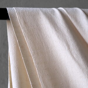 Handwoven Kala Cotton Fabric - 2/2 Twill Weave | 45" Wide | 230 GSM Bild 10