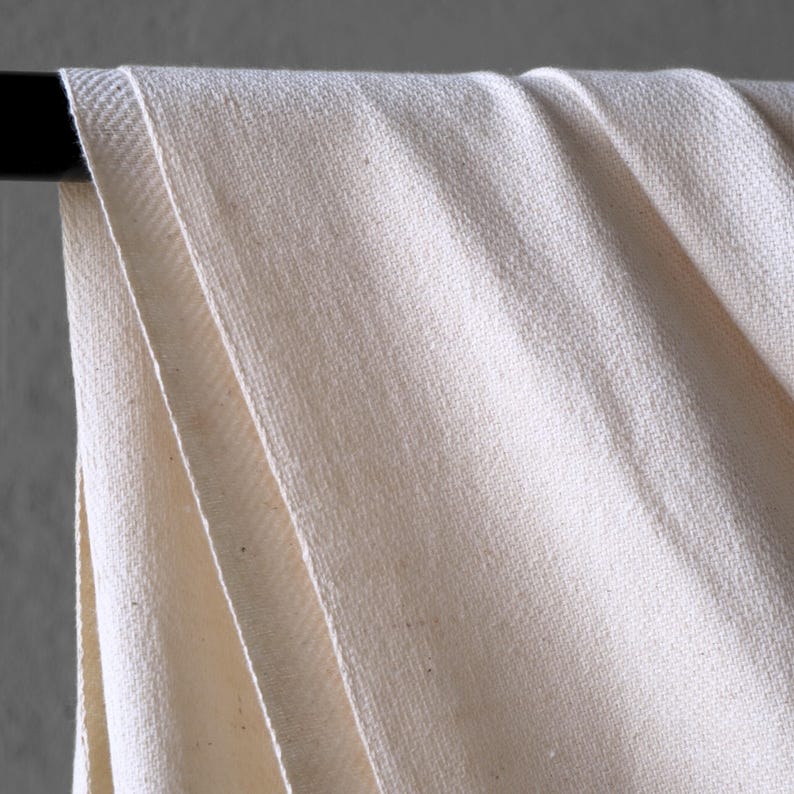 Handwoven Kala Cotton Fabric - 2/2 Twill Weave | 45" Wide | 230 GSM Bild 10