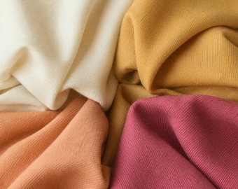 Tejido de sarga de lana merino cortado a medida: 44" de ancho, 110 g/m²