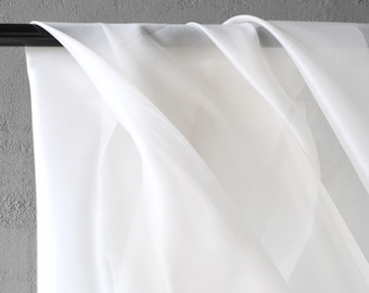Mulberry Silk Organza Fabric: 44" Wide, 87 GSM